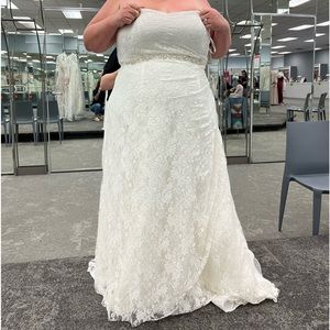 Sz 22 Wedding Dress NWT